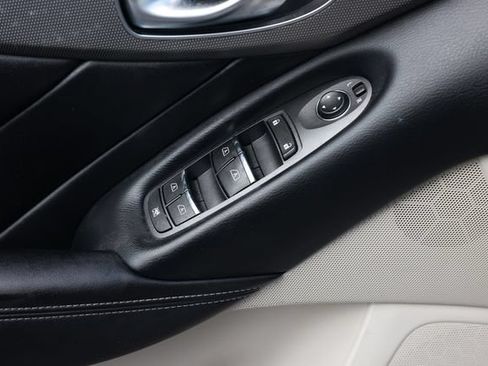 Used 2015 INFINITI Q50 Premium w/ All Weather Package RWD image 47