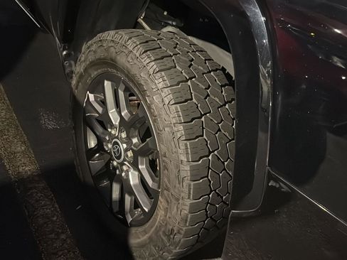 Used 2022 Toyota Tundra Platinum image 10