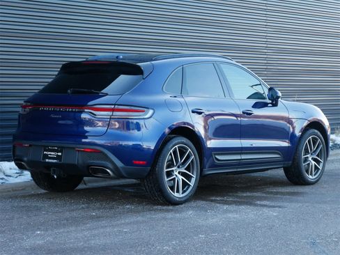 Used 2022 Porsche Macan image 23
