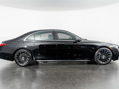 Used 2021 Mercedes-Benz S 500 4MATIC image 5