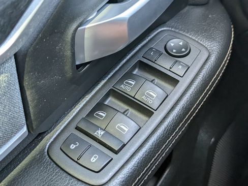 Used 2022 RAM 2500 Big Horn w/ Night Edition AWD/4WD image 11