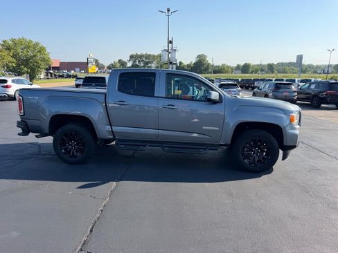 Used 2022 GMC Canyon Elevation w/ Elevation Premium Package AWD/4WD image 2
