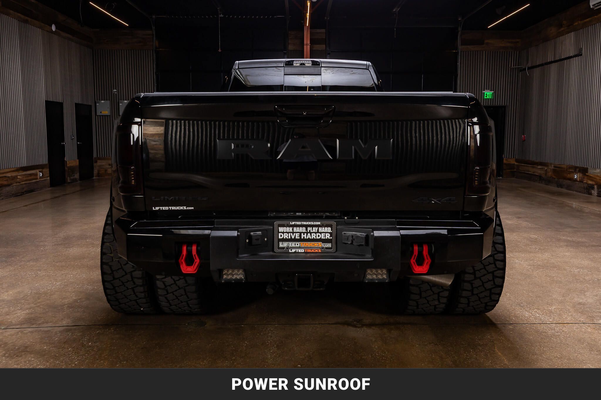 Used 2025 RAM 3500 Limited AWD/4WD image 9