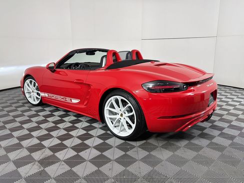New 2025 Porsche 718 Boxster RWD image 3