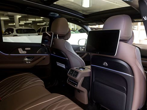 New 2026 Mercedes-Benz Maybach GLS 600 Maybach GLS 600 image 28