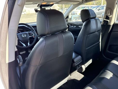 Used 2021 Honda Civic Touring image 14