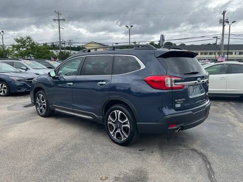 Used 2025 Subaru Ascent Touring AWD/4WD image 5