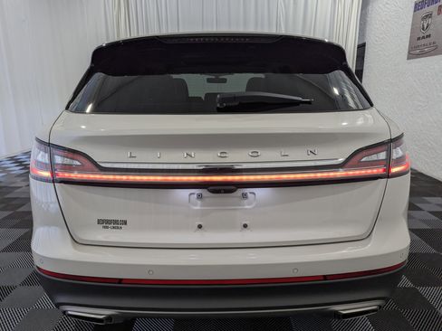 Used 2023 Lincoln Nautilus Reserve AWD/4WD image 8