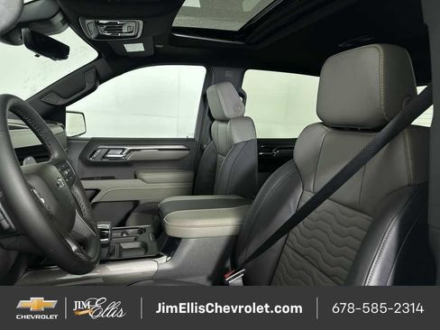 New 2026 Chevrolet Silverado 1500 ZR2 image 39