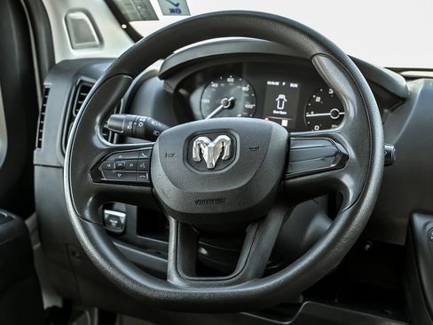 Used 2023 RAM ProMaster 2500 FWD image 12
