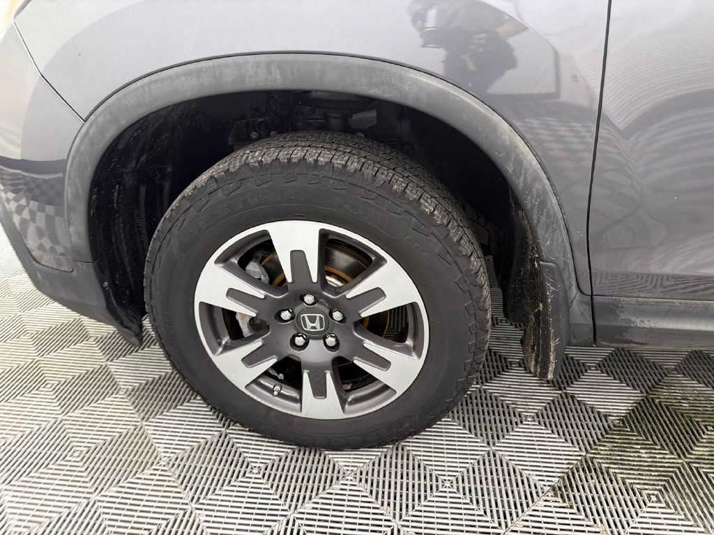 Used 2017 Honda Ridgeline RTL image 12