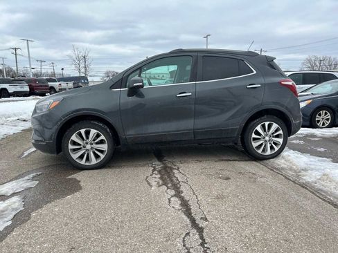 Used 2017 Buick Encore Preferred image 27