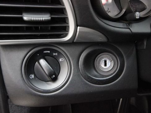 Used 2009 Porsche 911 Carrera S image 34