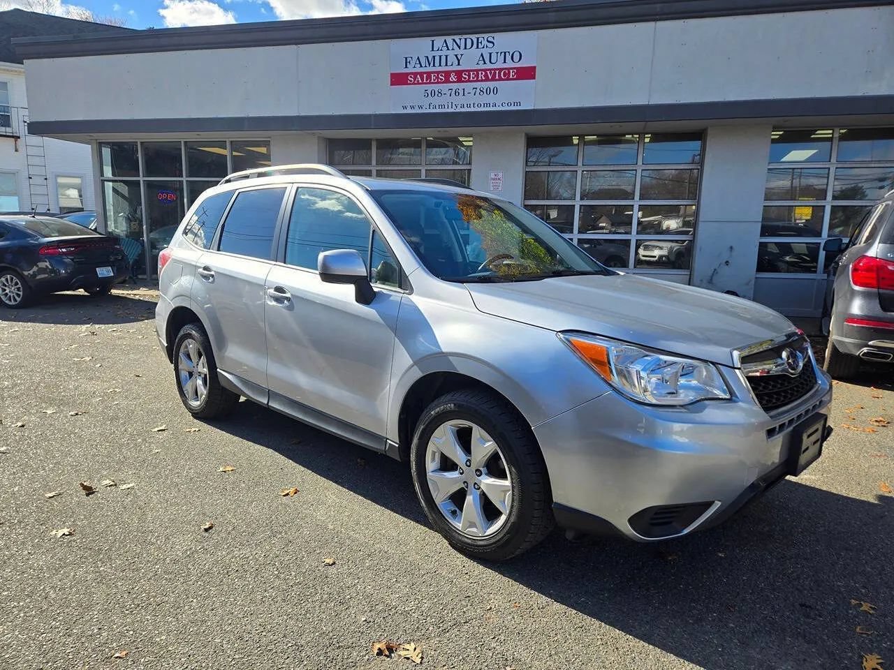 Used 2015 Subaru Forester 2.5i Premium w/ All-Weather Package AWD/4WD image 1