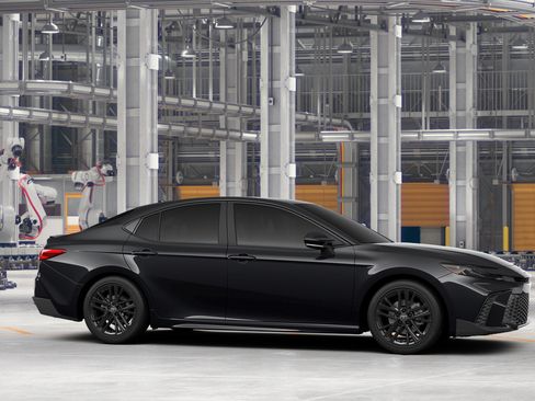 New 2026 Toyota Camry SE w/ Convenience Package FWD image 15