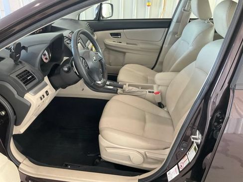 Used 2013 Subaru Impreza 2.0i Sport Limited w/ Popular Pkg 1 AWD/4WD image 2