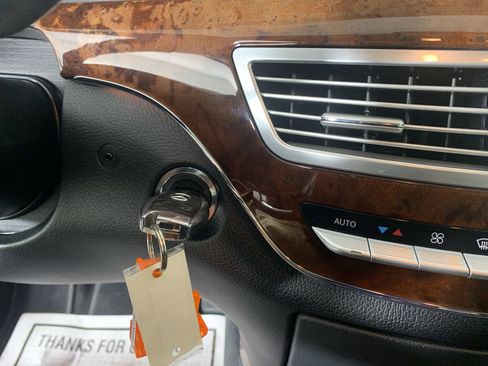 Used 2012 Mercedes-Benz S 550 image 17