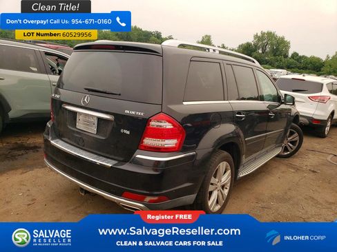 Used 2012 Mercedes-Benz GL 320 BlueTEC 4MATIC image 4