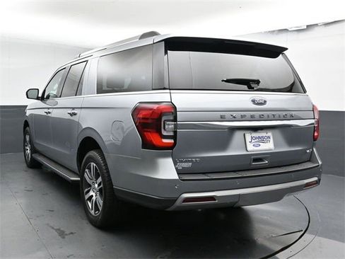 Used 2022 Ford Expedition Max Limited image 11