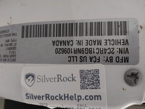 Used 2022 Chrysler Pacifica Touring-L FWD image 33