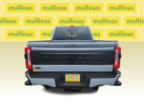 New 2026 Ford F350 Platinum w/ FX4 Off-Road Package image 4