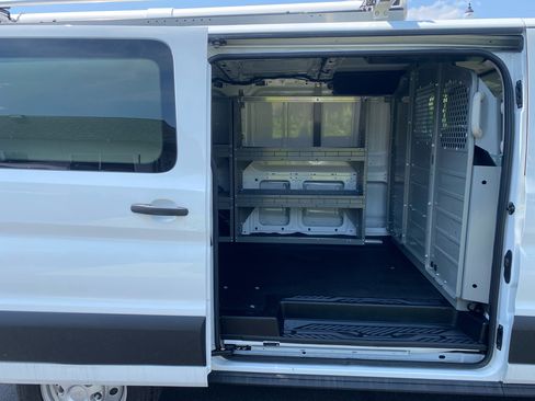 Used 2020 Ford Transit 250 Low Roof AWD image 5