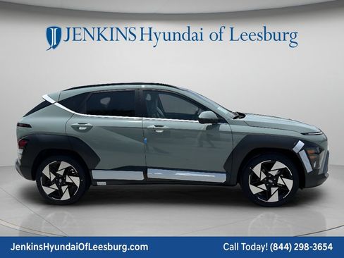 New 2027 Hyundai Kona Limited FWD image 3