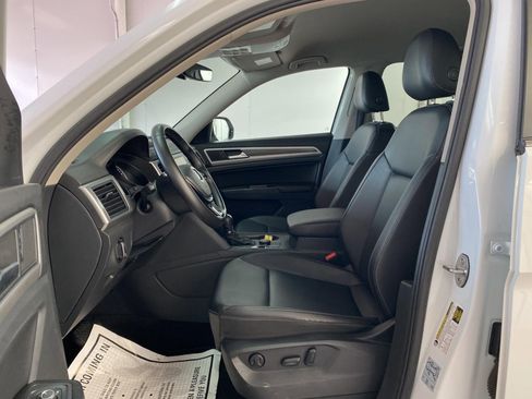Used 2018 Volkswagen Atlas SE AWD/4WD image 24