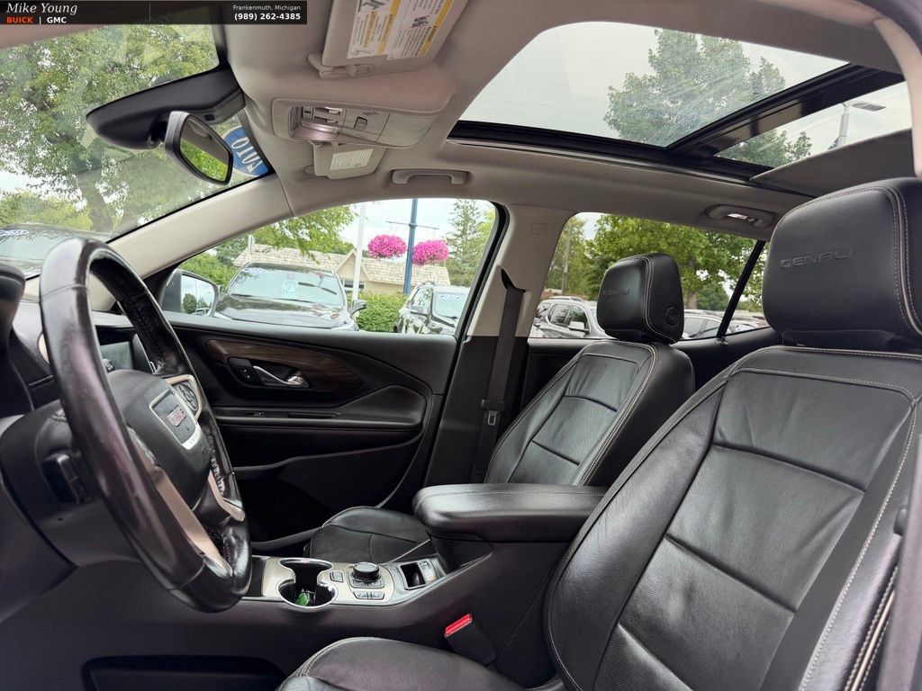Used 2018 GMC Terrain Denali w/ Advanced Safety Package AWD/4WD image 16