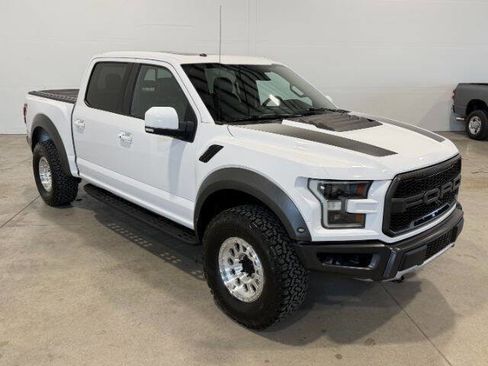 Used 2018 Ford F150 Raptor w/ Equipment Group 802A Luxury AWD/4WD image 6