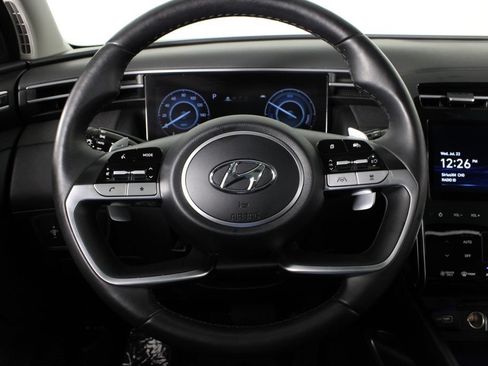 Certified 2022 Hyundai Tucson Limited AWD/4WD image 10