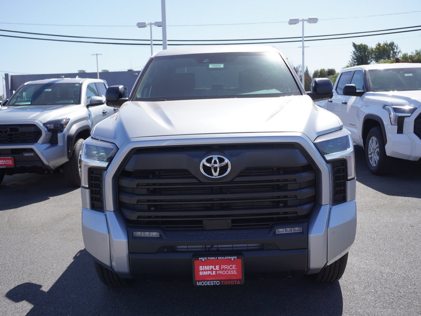 New 2026 Toyota Tundra SR5 w/ SR5 Convenience Package AWD/4WD image 4