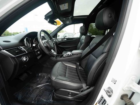 Used 2018 Mercedes-Benz GLE 350 4MATIC image 9
