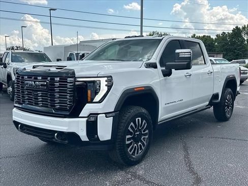 New 2026 GMC Sierra 2500 Denali Ultimate AWD/4WD image 5