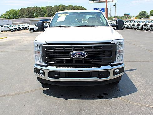 Used 2026 Ford F250 XL w/ XL Chrome Package RWD image 32