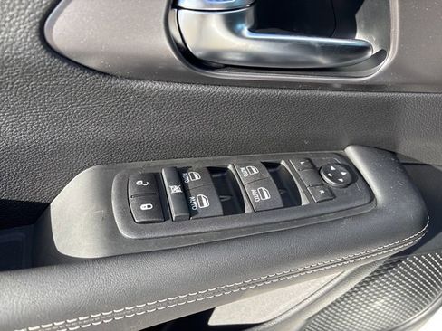 New 2026 Chrysler Pacifica Select image 17