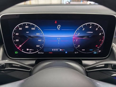 Used 2026 Mercedes-Benz GLC 300 image 32