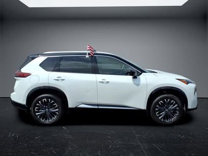 Certified 2026 Nissan Rogue Platinum w/ Platinum Premium Package