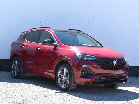 Used 2020 Buick Encore GX Essence w/ Experience Buick Package AWD/4WD image 1