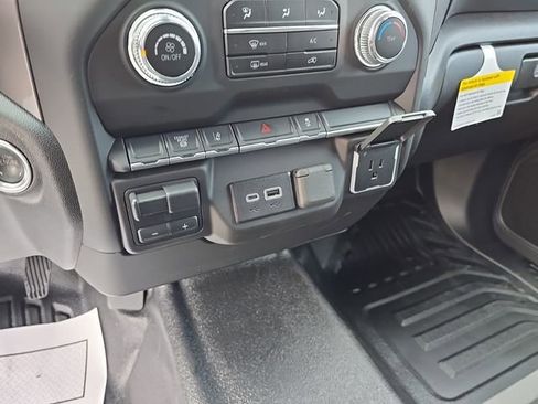 New 2025 GMC Sierra 3500 Pro w/ Convenience Package image 16