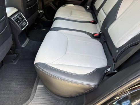Used 2019 Subaru Forester Limited AWD/4WD image 16
