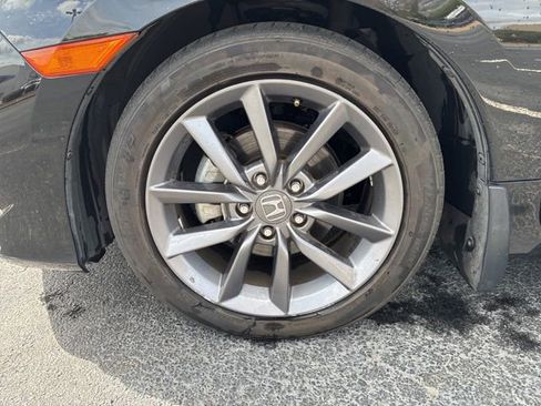 Used 2020 Honda Civic EX image 8