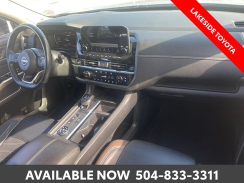 Used 2023 Nissan Pathfinder Platinum w/ Cargo Package AWD/4WD image 15
