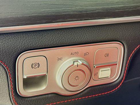 New 2026 Mercedes-Benz GLE 53 AMG 4MATIC Coupe image 11