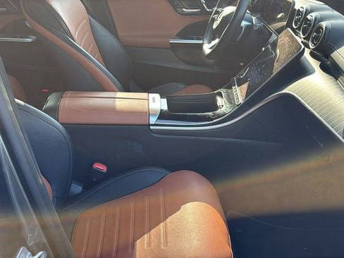 Certified 2024 Mercedes-Benz C 300 Sedan image 11