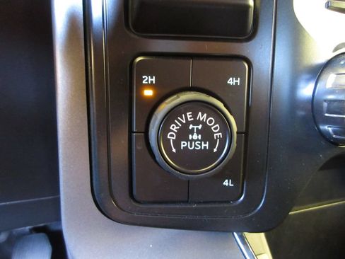 Used 2026 Ford F150 XLT w/ Equipment Group 302A MID AWD/4WD image 21