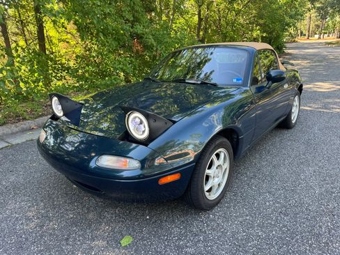 Used 1995 MAZDA MX-5 Miata RWD image 5
