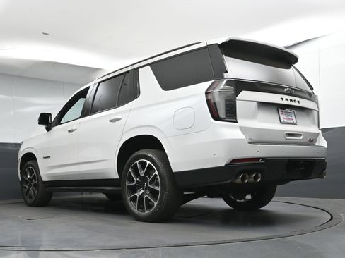 Used 2025 Chevrolet Tahoe RST w/ Comfort Package AWD/4WD image 29