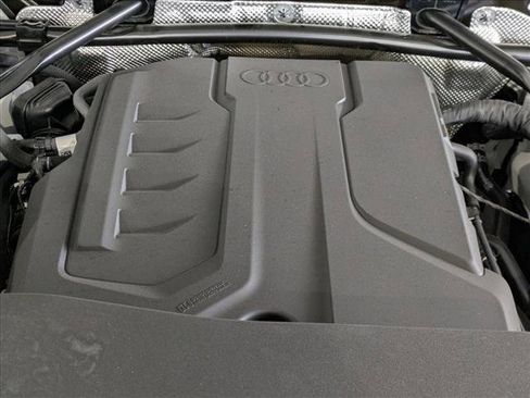 New 2025 Audi Q5 Premium Plus image 18