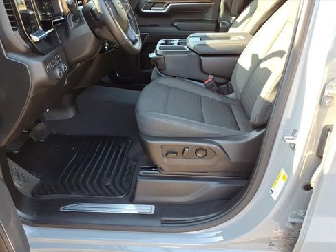 Certified 2024 Chevrolet Silverado 1500 LT image 12